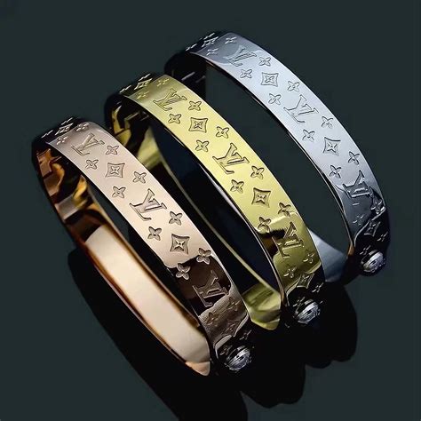 louis vuitton mens pendant|louis vuitton men's bracelet.